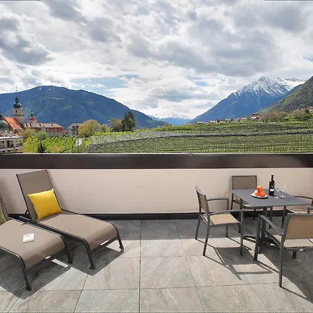 Appartement-Hotel Anthea Tirolo Exterior photo
