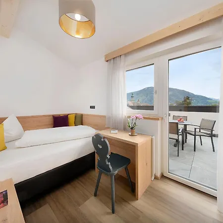 Appartement-Hotel Anthea Tirolo Exterior photo